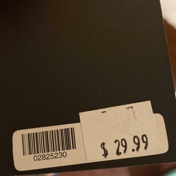 NWT skull tank top - Picture 7 of 10